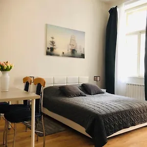 Modern Cozy In Praha