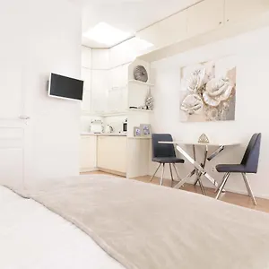 Cozy&quiet With A/c In Centre Praha